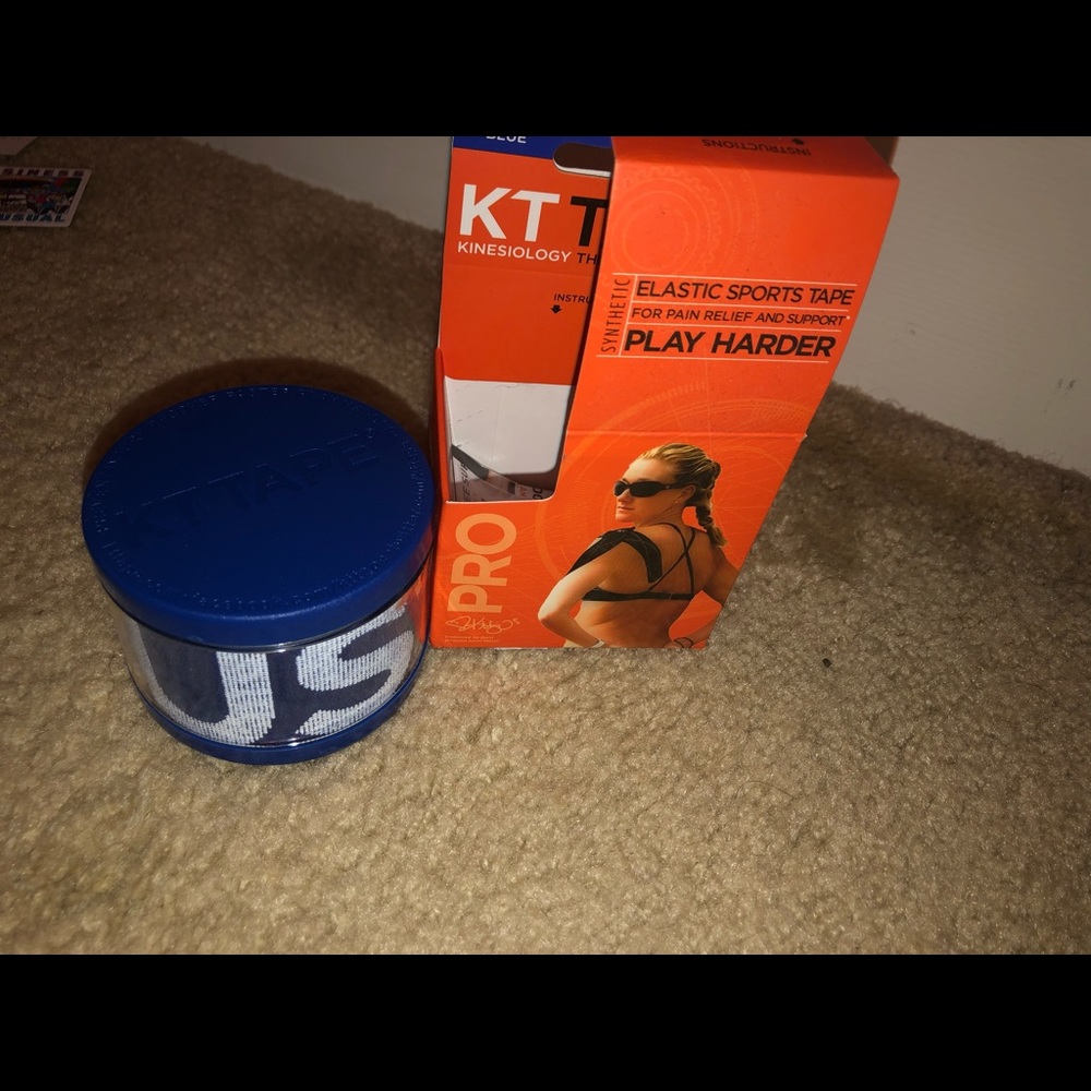 kt tape ( kinesiology therapy)